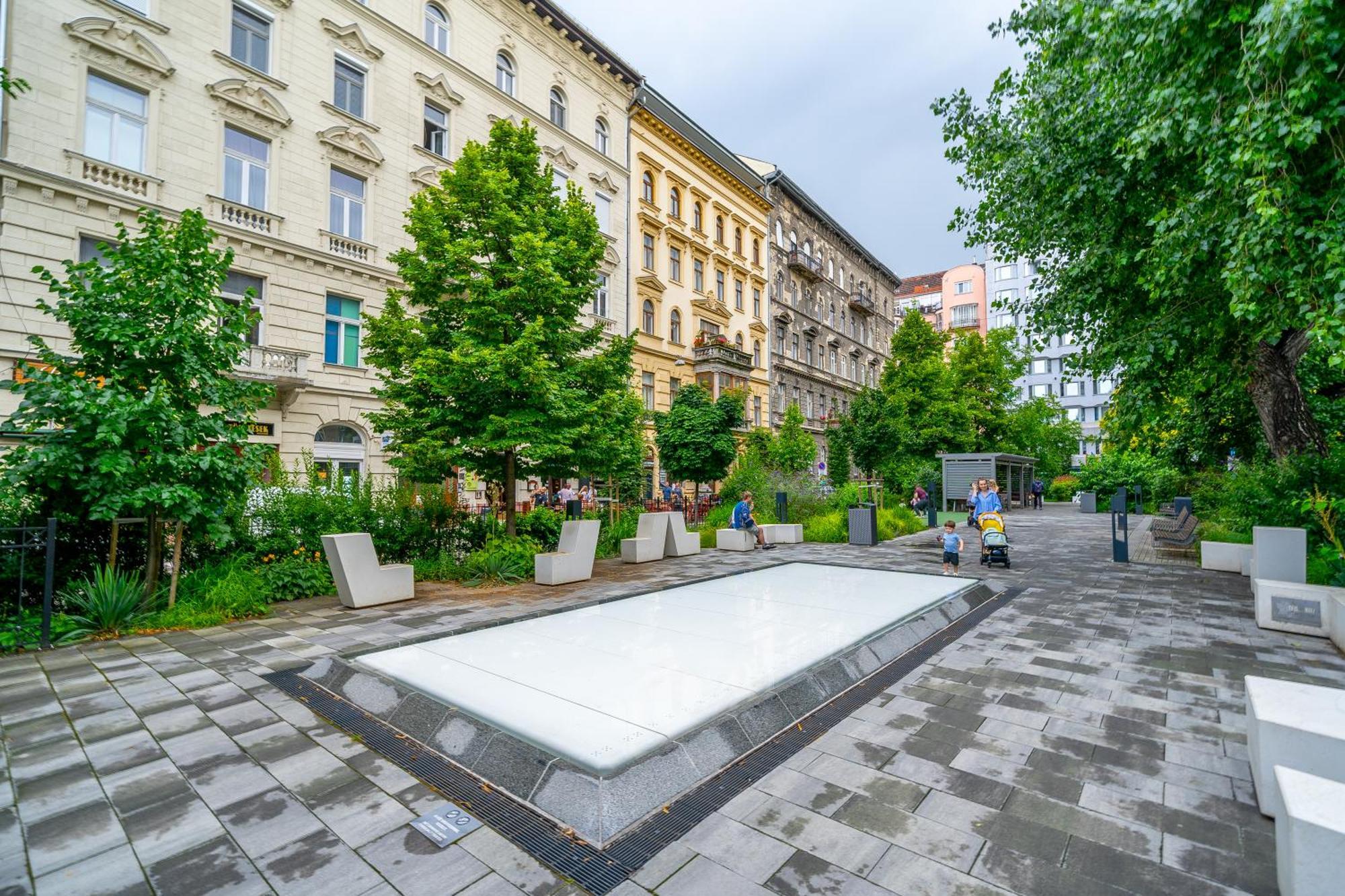 Jokai Hideaway Budapeste Exterior foto